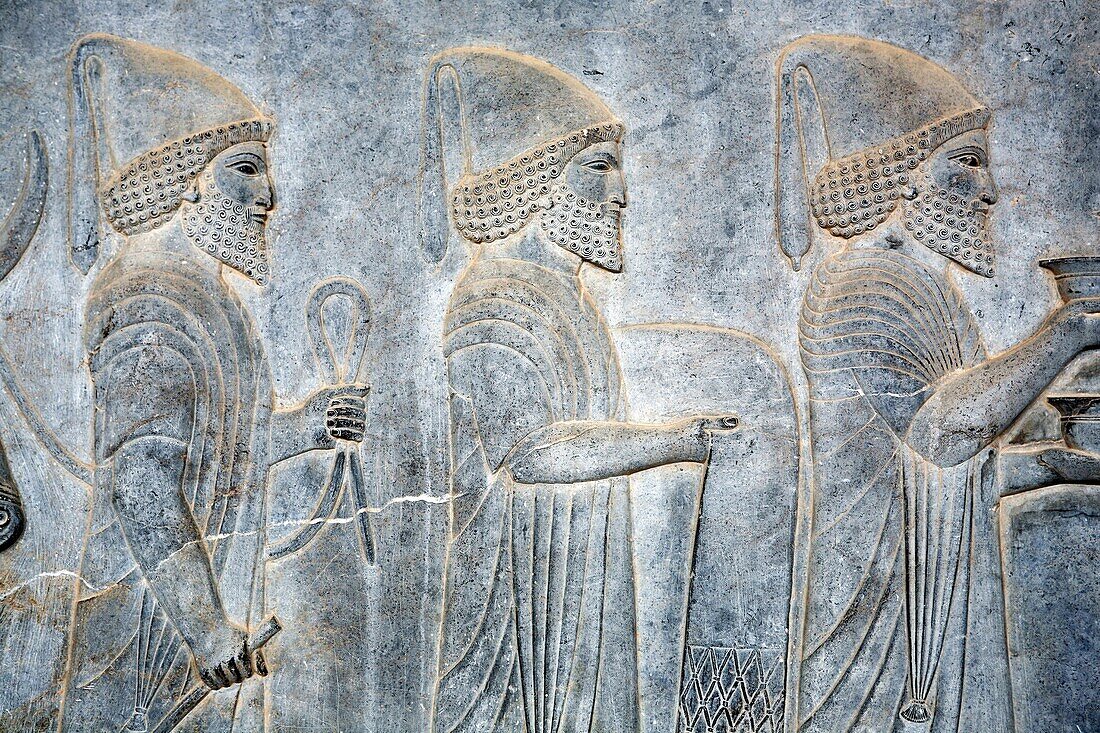 Bas reliefs in palace of Akhemenid kings 510-450 BC, UNESCO World Heritage Site, Persepolis, province Fars, Iran