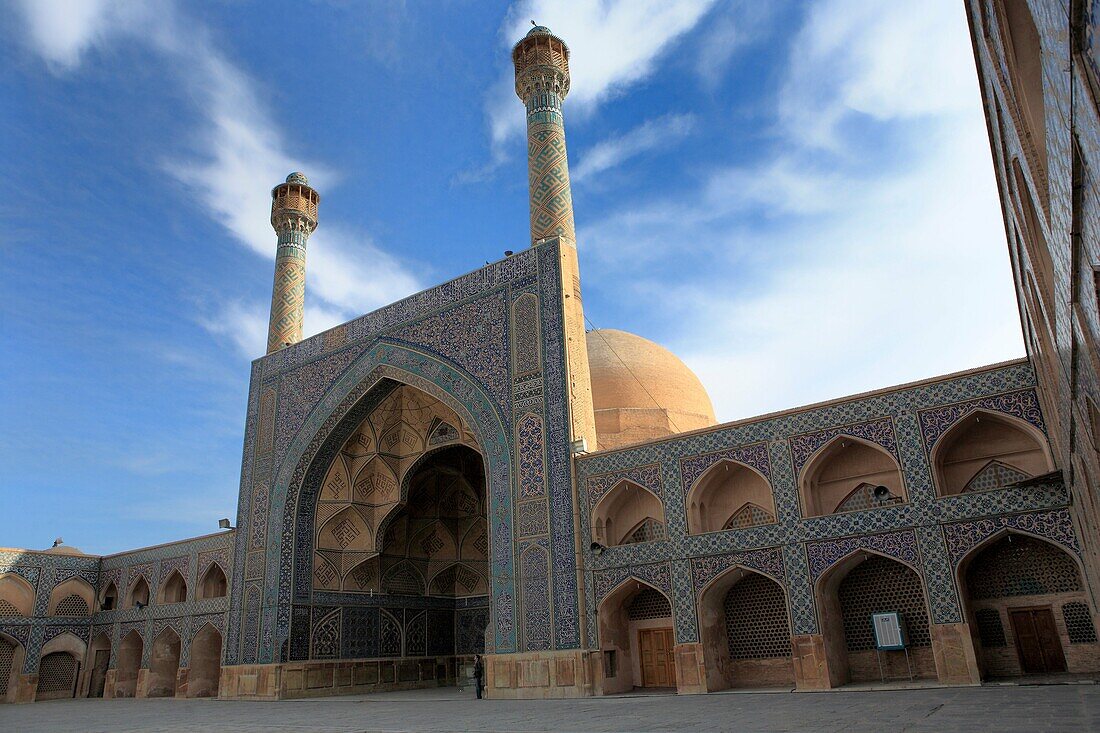 Friday mosque 11th-18th century, Isfahan, Iran