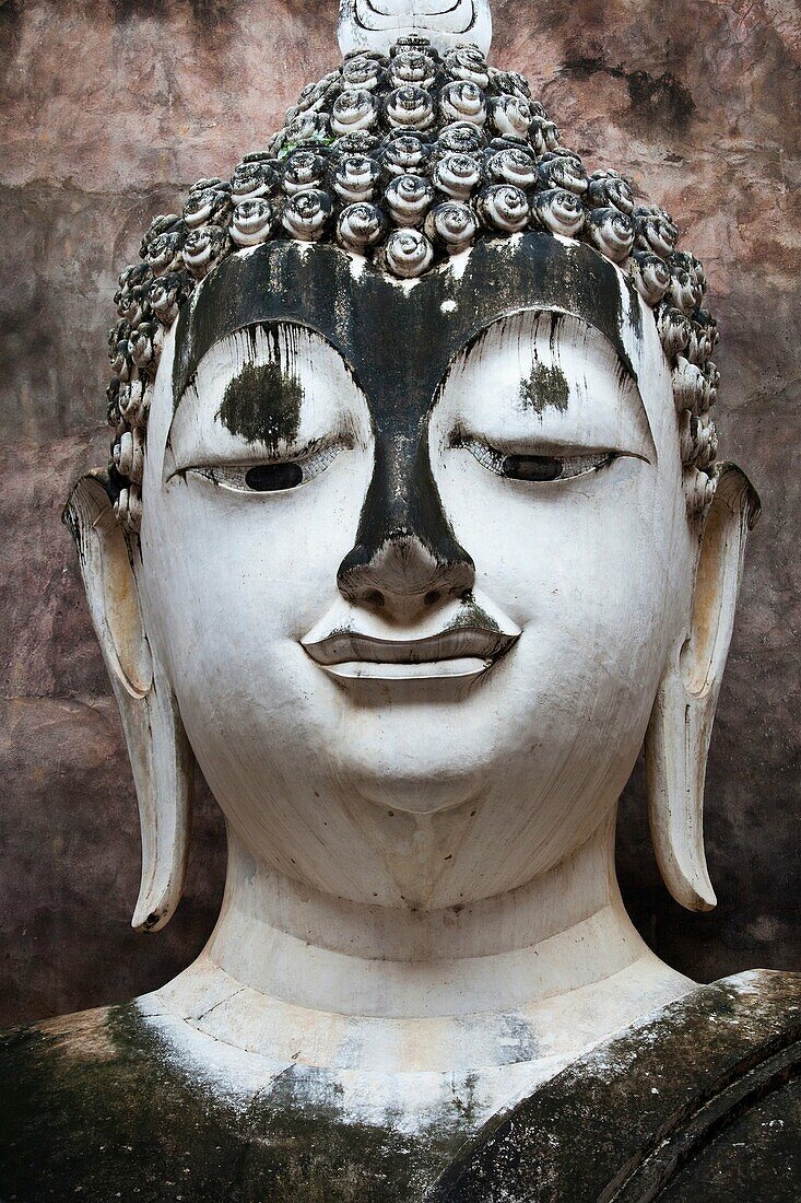 Buddha´s Head at Wat Si Chum, Sukhothai, Thailand