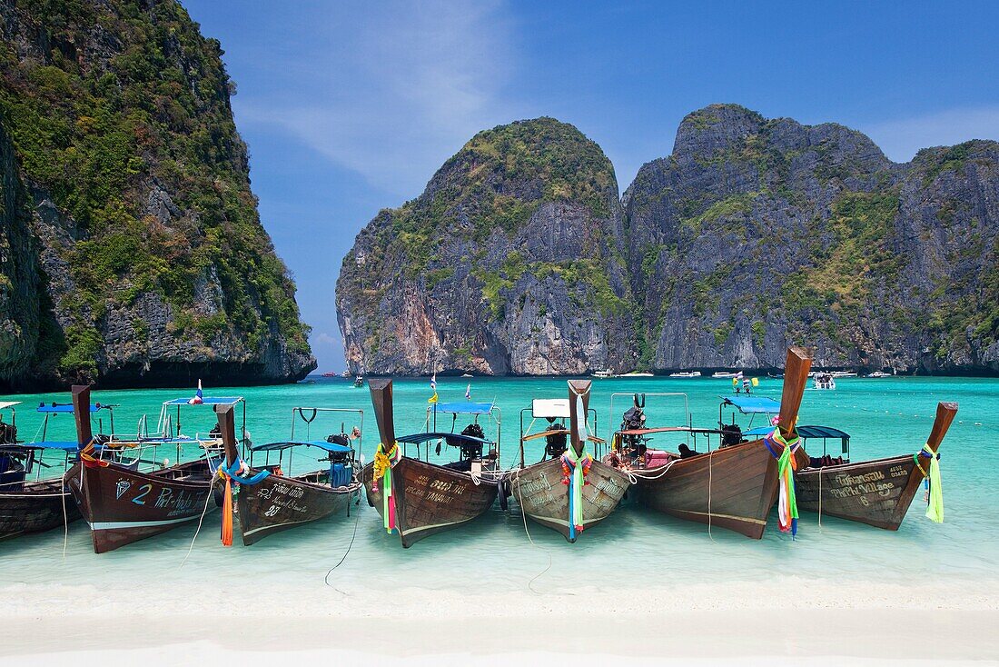 Maya Bay, Ko Phi-Phi Leh, Thailand