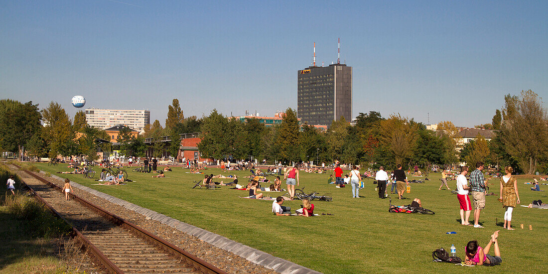 New East Park at Gleisdreieck, Kreuzberg, Berlin, Germany