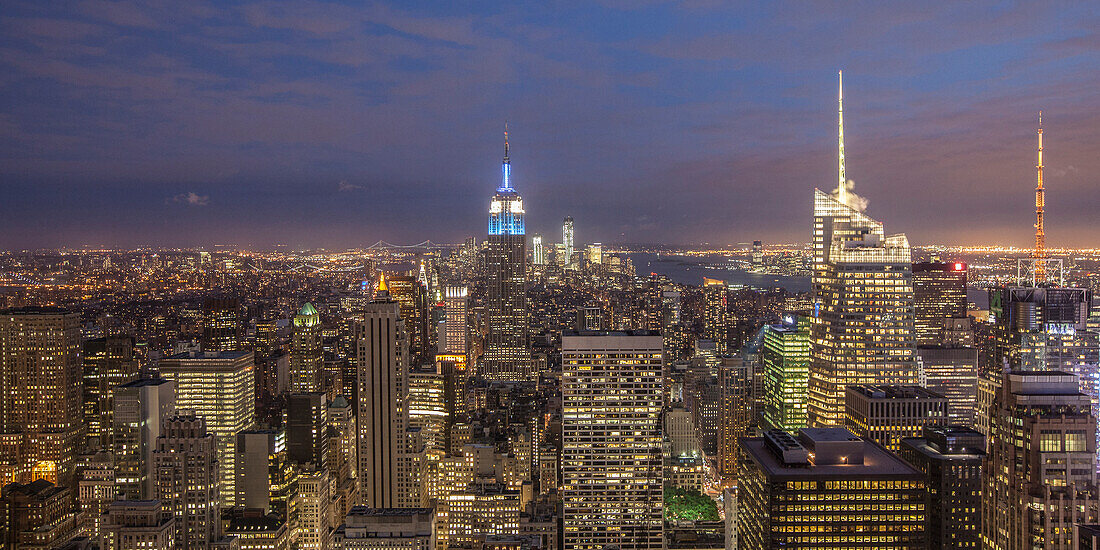 Top of the Rock, Panoramic from the  Rockefeller Center, architect Raymond Hood,  Manhattan, New York City, New York, USA