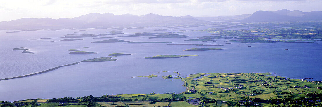 Clew Bay mit eingesunkenen Drumlins, County Mayo, Ireland