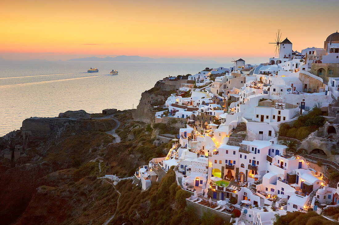 Oia village, Santorini Island, Cyclades, Greece