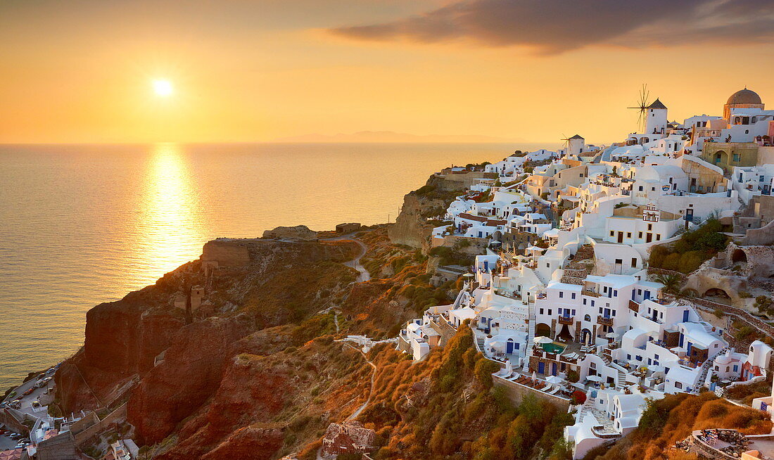 Oia village, Santorini Island, Cyclades, Greece