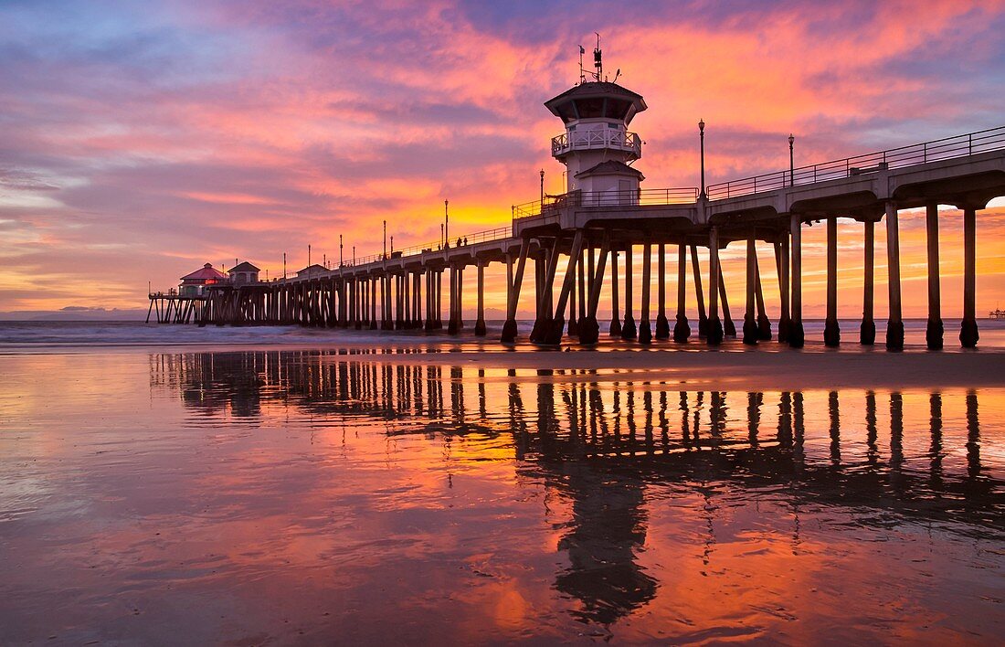 Huntington Beach Pier, California, USA