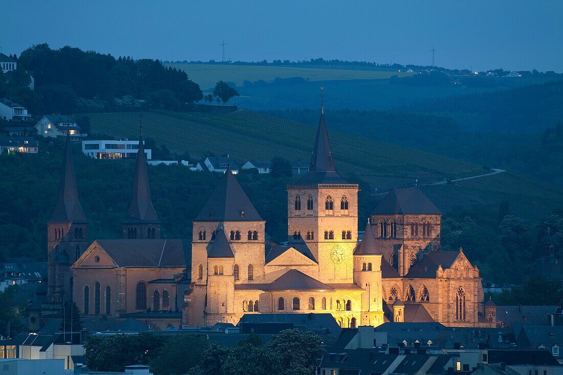 Cathedral of Trier, World Heritage Site, illuminated at night, Trier, Germany