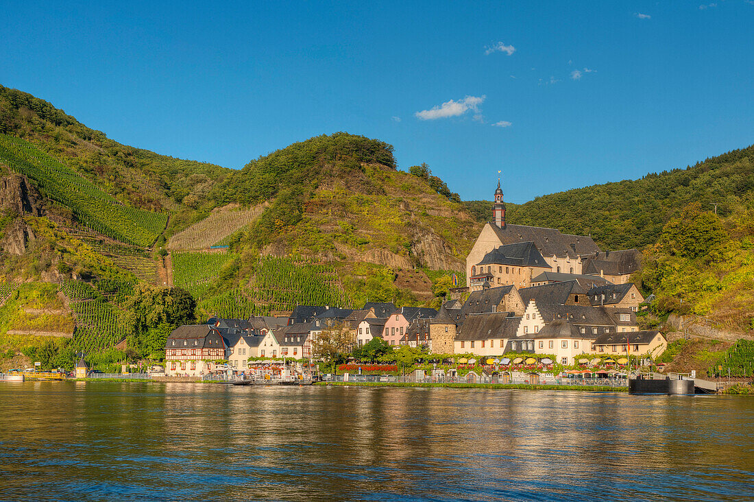 Blick auf Beilstein, Mosel, Rheinland-Pfalz, Deutschland