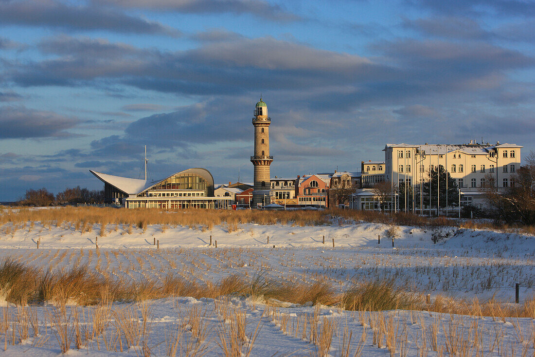 View of Teepott, lighthouse and houses in winter, Warnemuende, Rostock, Baltic coast, Mecklenburg Western Pomerania, Germany, Europe