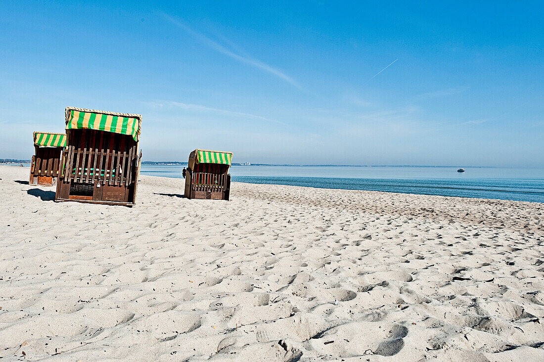 Sandstrand mit Strandkörbe, Scharbeutz, Schleswig Holstein, Deutschland