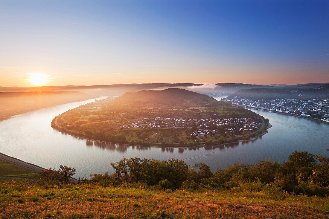 Rhine sinuosity near Boppard, Rhine river, Rhineland-Palatinate, Germany