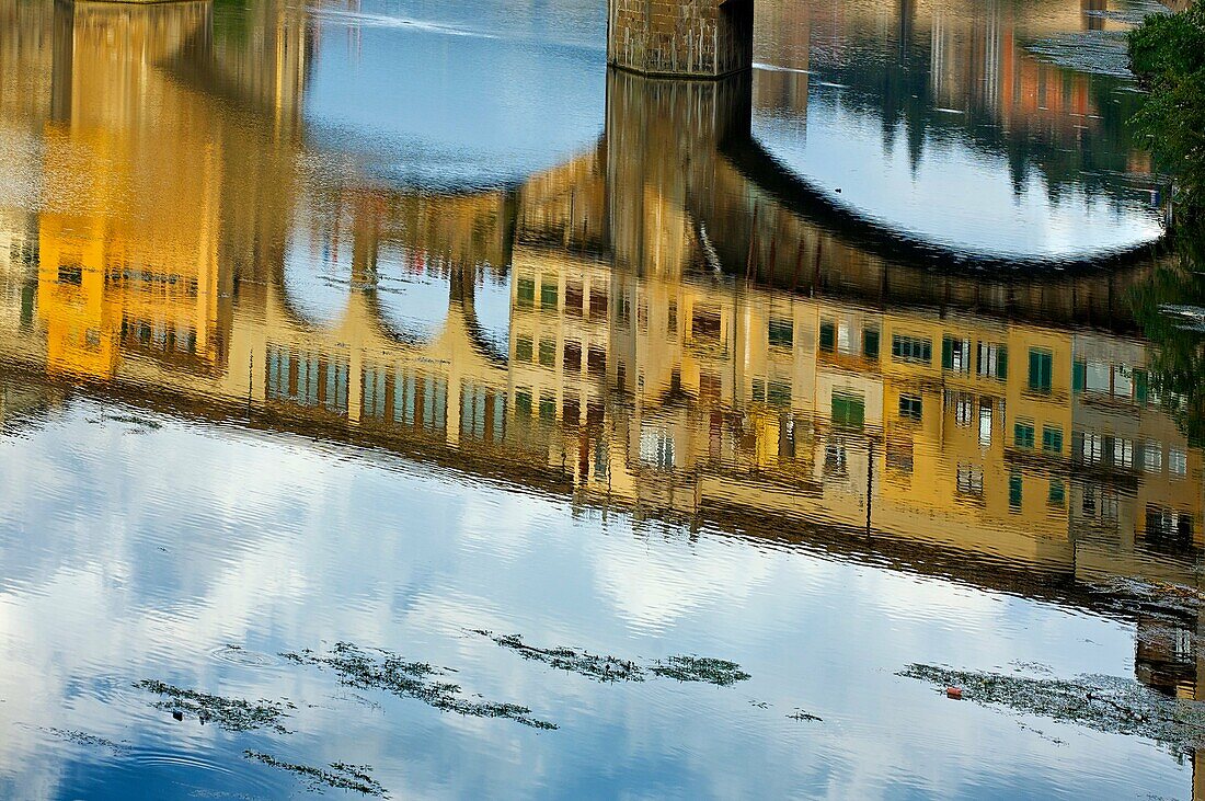 Ponte Vecchio, Florence  Tuscany, Italy.
