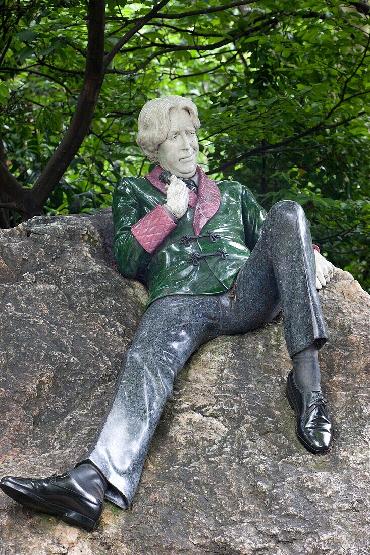 Republic of Ireland,Dublin,Merrion Square,The Oscar Wilde Memorial