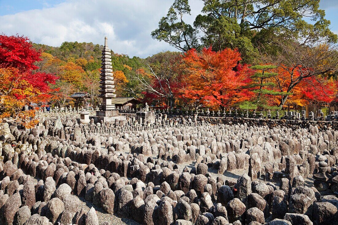 Japan,Kyoto,Arashiyama,Adashino Nembutsu-ji Temple,Autumn Leaves