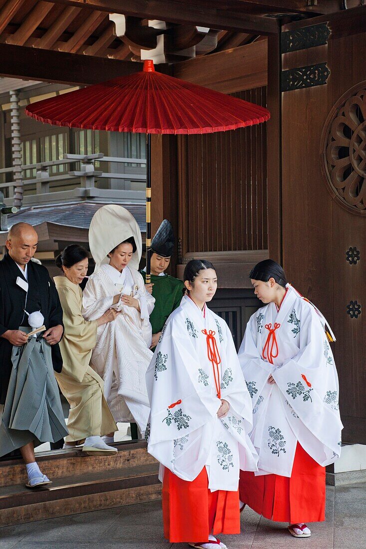 Japan,Tokyo,Meiji Shrine,Wedding Scene