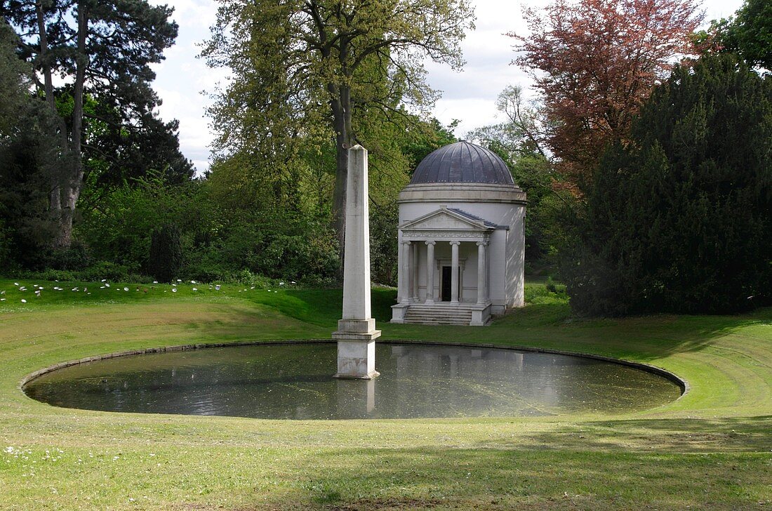 Ionic Temple and Obelisk Chiswick House Gardens London