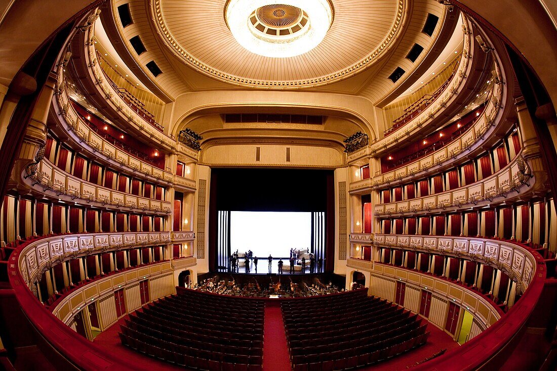 Staatsoper State Opera Grand staircase of the State Opera, which was destroyed in 1945, was rebuilt and reopened in 1955 Vienna, Austria