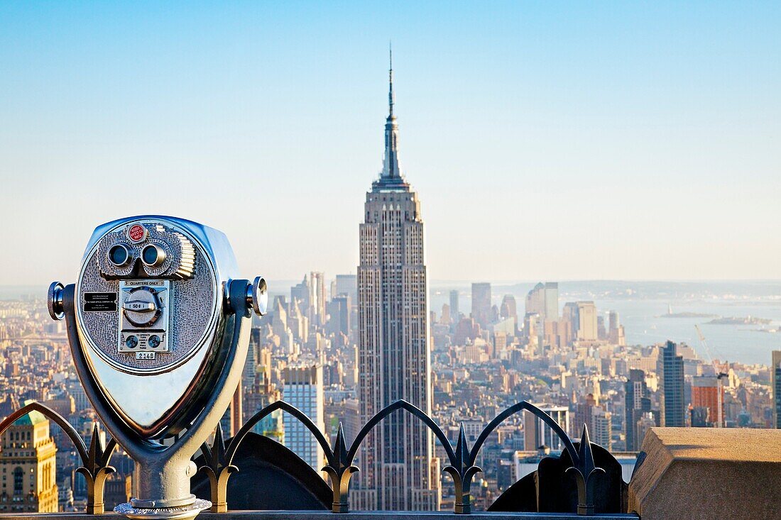 Midtown and the Empire State building, from the top of the Rockefeller Center Building, Manhattan, New York City  USA