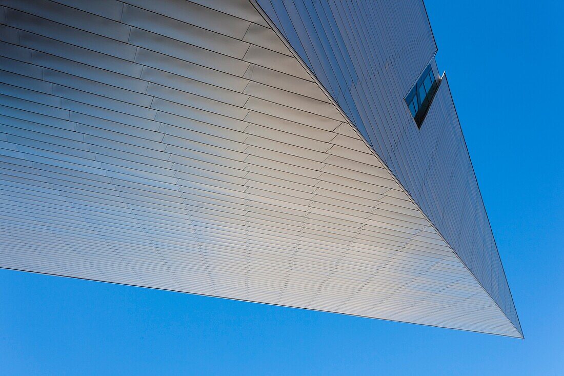 USA, Colorado, Denver, Denver Art Museum, designed by Daniel Liebeskind and Davis Partnership Architects