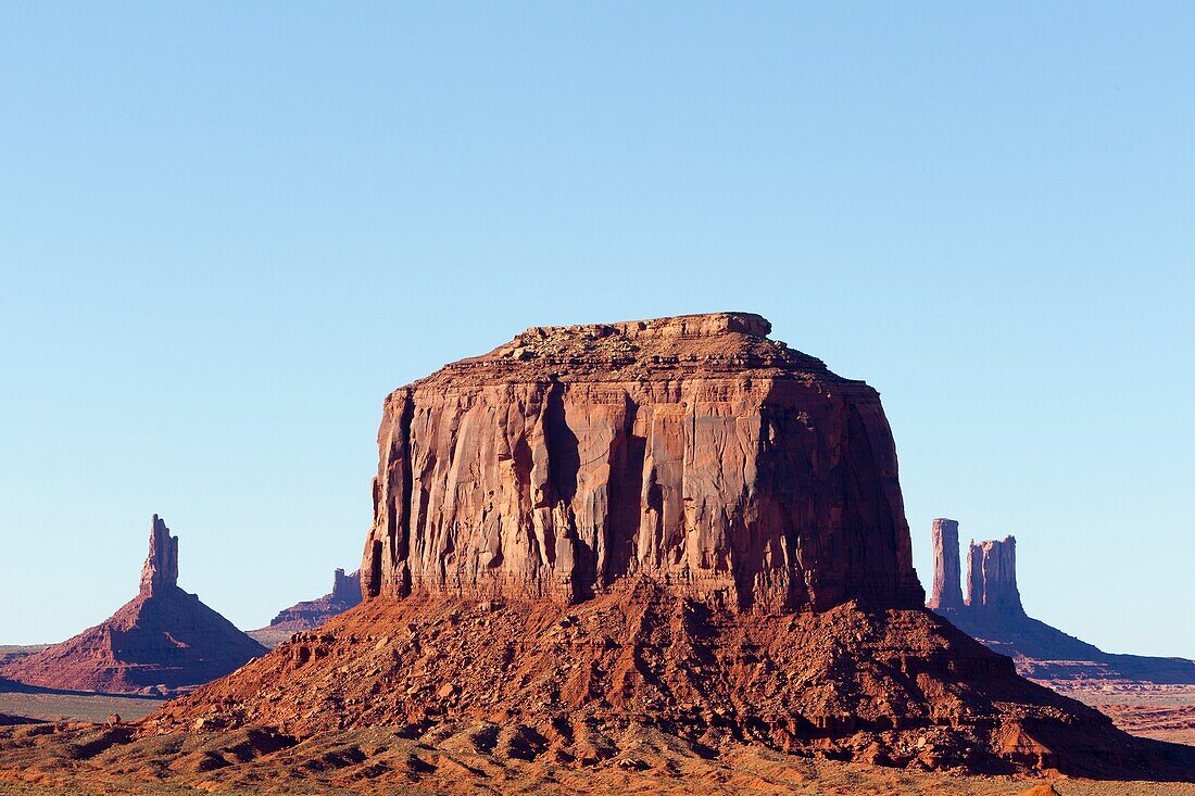 United States, Arizona and Utah, Monument Valley Navajo Nation Tribal Park, Merrick Butte
