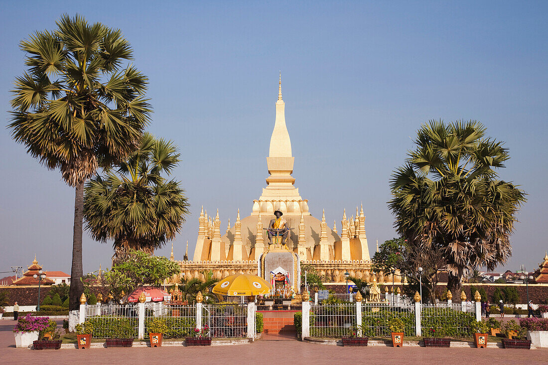 Asia, Laos, Vientiane, Pha That Luang, Temple, Temples, Buddhist, Buddhism, religion, Buddhist Temple, Holiday, Vacation, Tourism, Travel. Asia, Laos, Vientiane, Pha That Luang, Temple, Temples, Buddhist, Buddhism, religion, Buddhist Temple, Holiday, Vaca