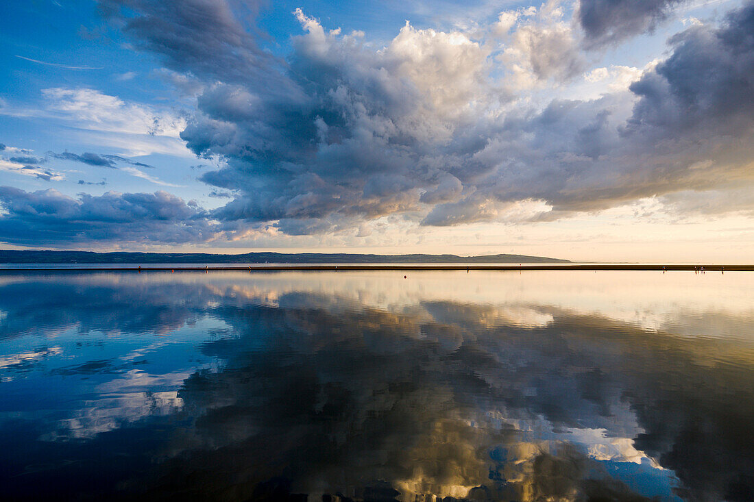 evening, light, clouds, sunset, water, reflection, West Kirby, Wirral, Cheshire, England, UK, United Kingdom, Great Britain. evening, light, clouds, sunset, water, reflection, West Kirby, Wirral, Cheshire, England, UK, United Kingdom, Great Britain