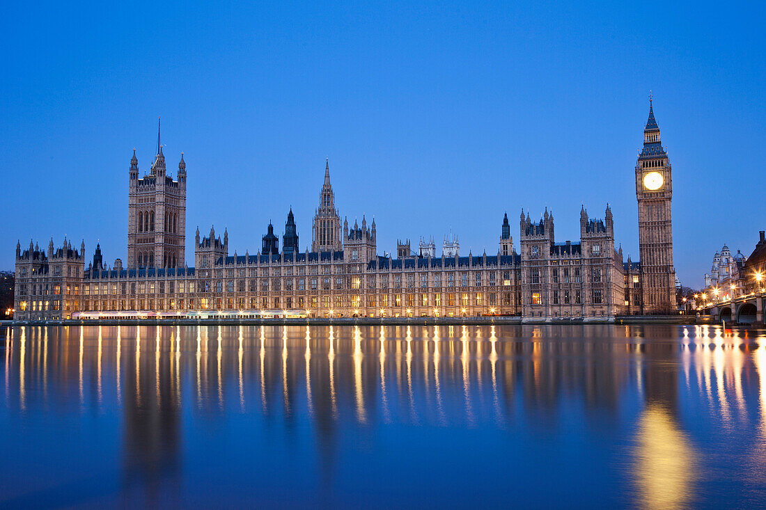 UK, United Kingdom, Great Britain, England, London, Westminster, Houses of Parliament, Palace of Westminster, Big Ben, Parliament, Landmark, River Thames, Thames River, River, Rivers, UNESCO, UNESCO World Heritage, Sites, Dawn, Morning, Night View, Touris