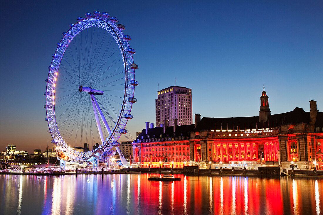 UK, United Kingdom, Great Britain, Britain, England, London, Westminster, Embankment, London Eye, County Hall, Thames River, River Thames, Thames, Landmark, Night View, Illumination, Tourism, Travel, Holiday, Vacation. UK, United Kingdom, Great Britain, B