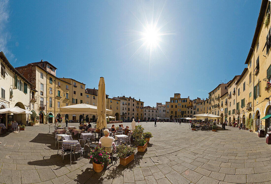 Lucca, Italy, Europe, Tuscany, Toscana, place, street cafe,. Lucca, Italy, Europe, Tuscany, Toscana, place, street cafe
