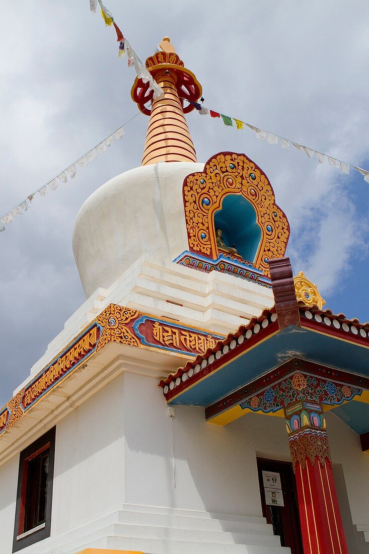 Buddhist Dag Shang Kagyu stupa, in Panillo, near Graus  Ribagorza region  Huesca  Aragón, Spain  Europe