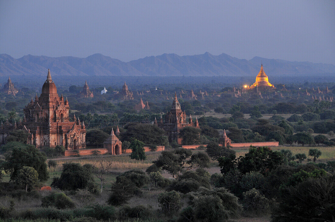 View from Shwe-hsan-daw Pagoda to Dhamma-yazika Pagoda, Bagan, Myanmar, Burma, Asia