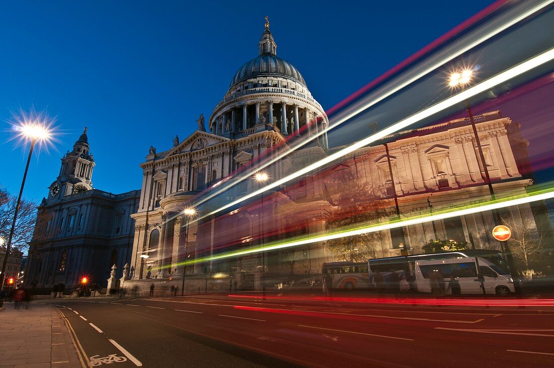 St  Paul´s Cathedral at night during blue hour, London, United Kingdom