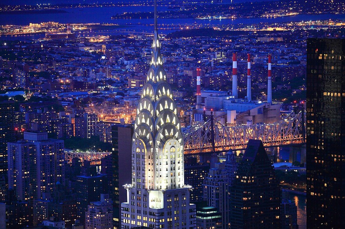 Chrysler Building at night, US