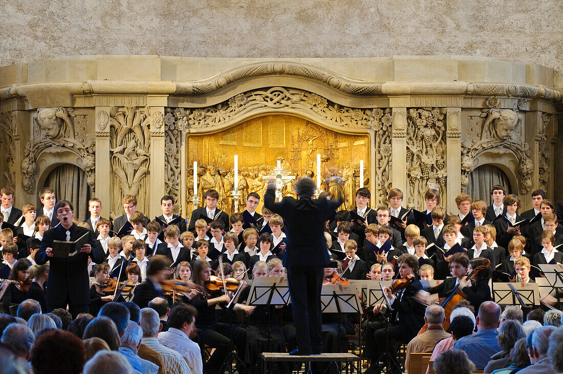 Interior view of the Kreuzkirche, Church of the Holy Cross, vespers with choir and orchestra, Dresden, Saxony, Germany