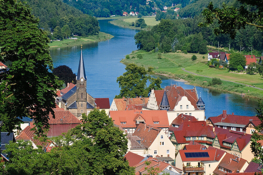 View of the town of Wehlen at Elbe river, Elbe Sandstone mountains, Saxon Switzerland, Saxony, Germany, Europe