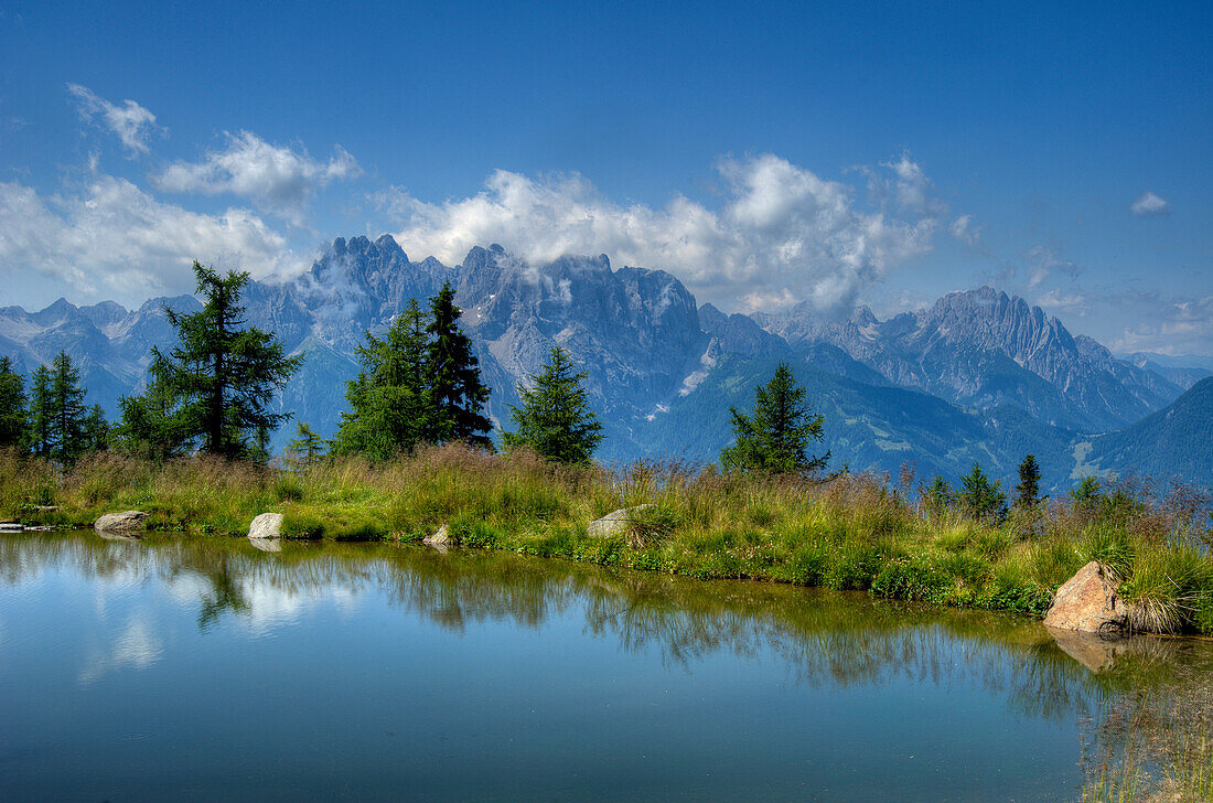 Bergsee mit Lienzer Dolomiten, Südtirol, Tirol, Österreich