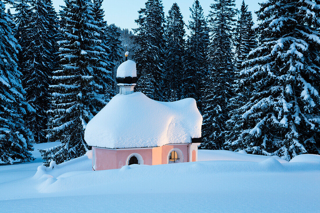 Chapel Maria Königin at lake Lautersee in winter after the snowfall,  Mittenwald, Werdenfelser Land,Upper Bavaria, Bavaria, Germany