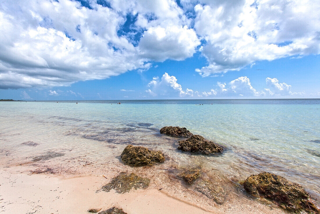 Beach impression at Bahia Honda State Park, Florida Keys, USA