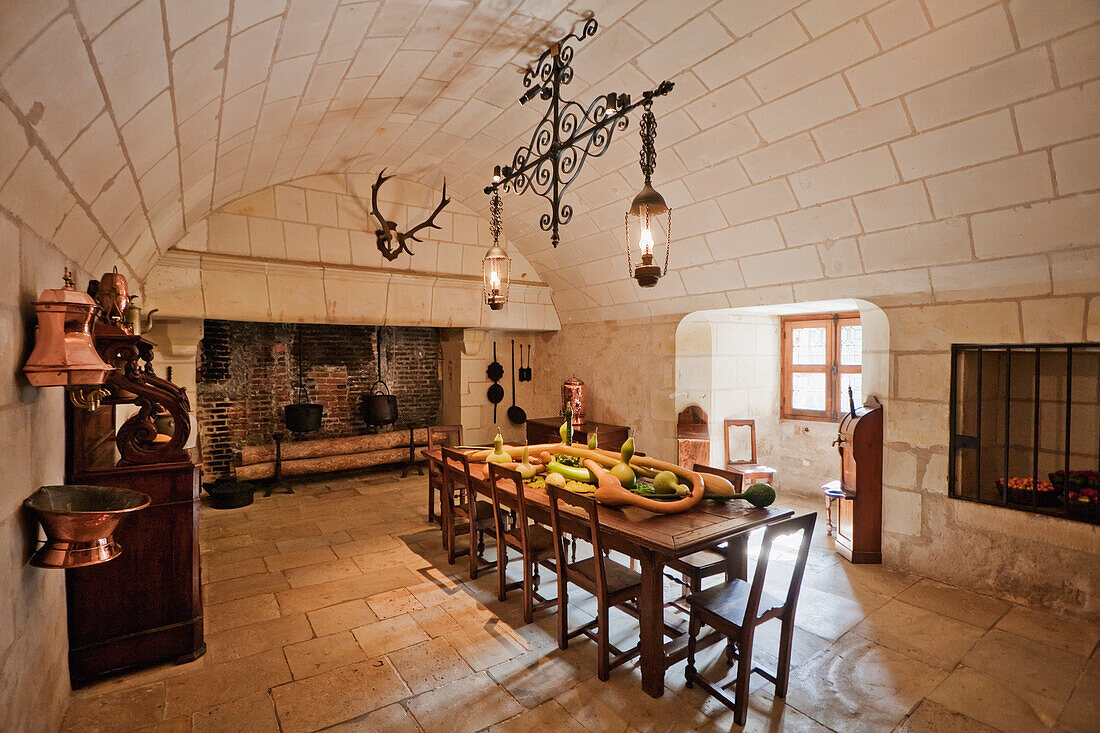 Staff dining room in the ChÃ¢teau de Chenonceau, Chenonceaux, Indre-et-Loire, France