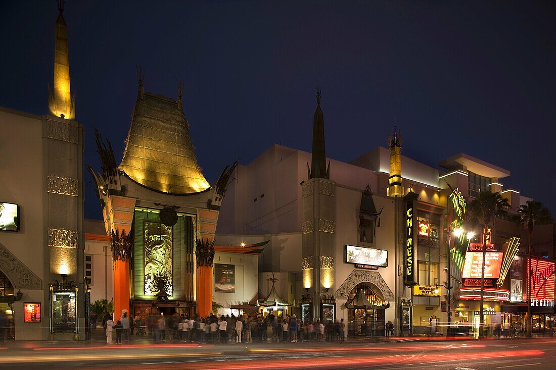 MANNÕS CHINESE THEATER HOLLYWOOD BOULEVARD HOLLYWOOD LOS ANGELES CALIFORNIA USA