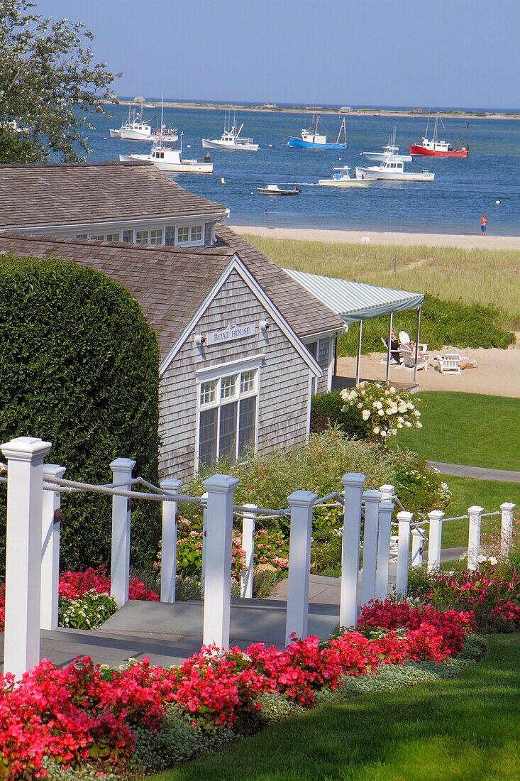 Massachusetts, Cape Cod, Chatham, Shore Road, Chatham Bars Inn, hotel, resort, Aunt Lydia´s Cove, Atlantic Ocean, boats