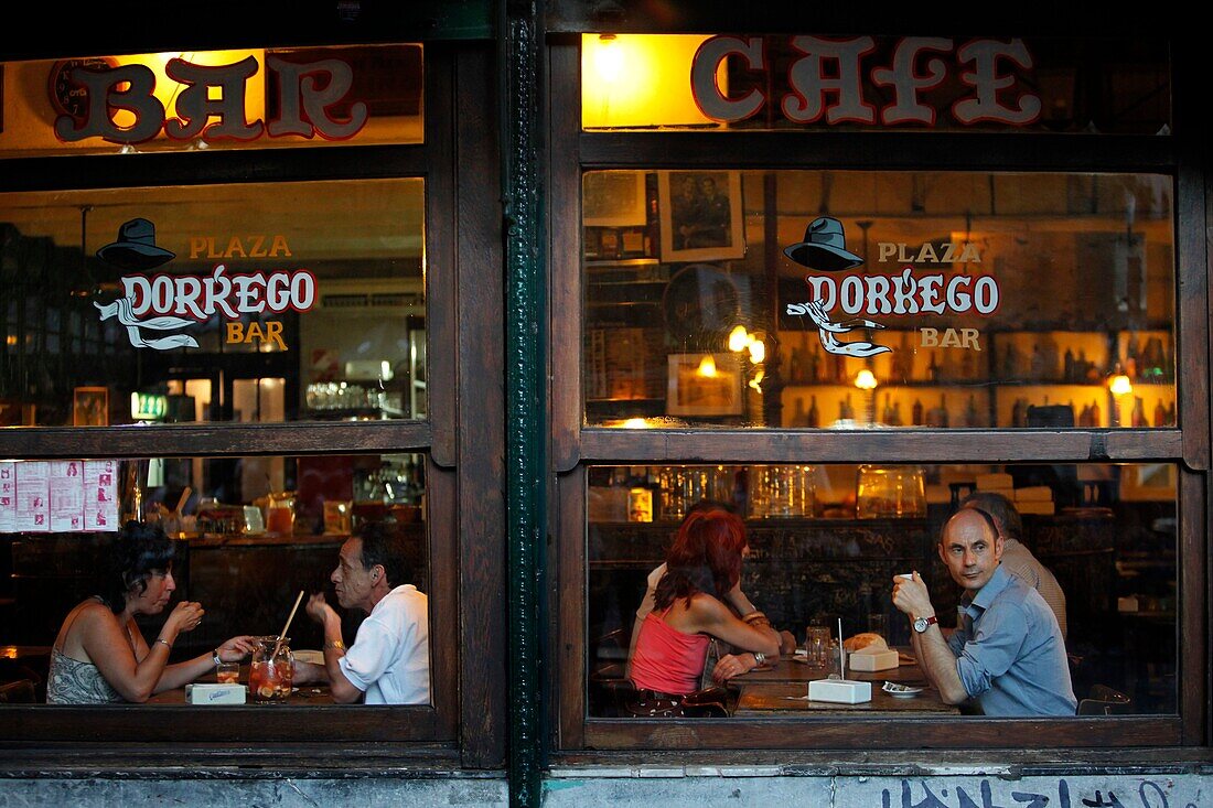 Bar Plaza Dorrego in San Telmo, Buenos Aires, Argentina