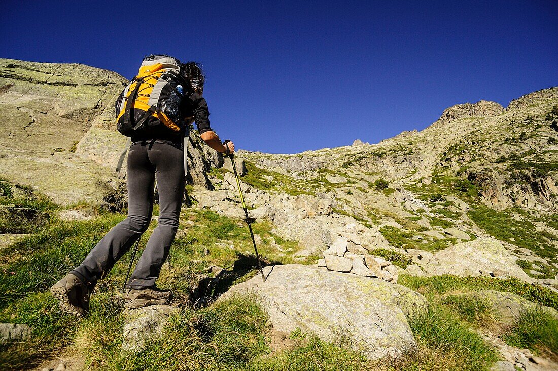 Aufstieg zum Gipfel Néouvielle, 3091 Meter, Naturpark Neouvielle, Französische Pyrenäen, Bigorre, Frankreich