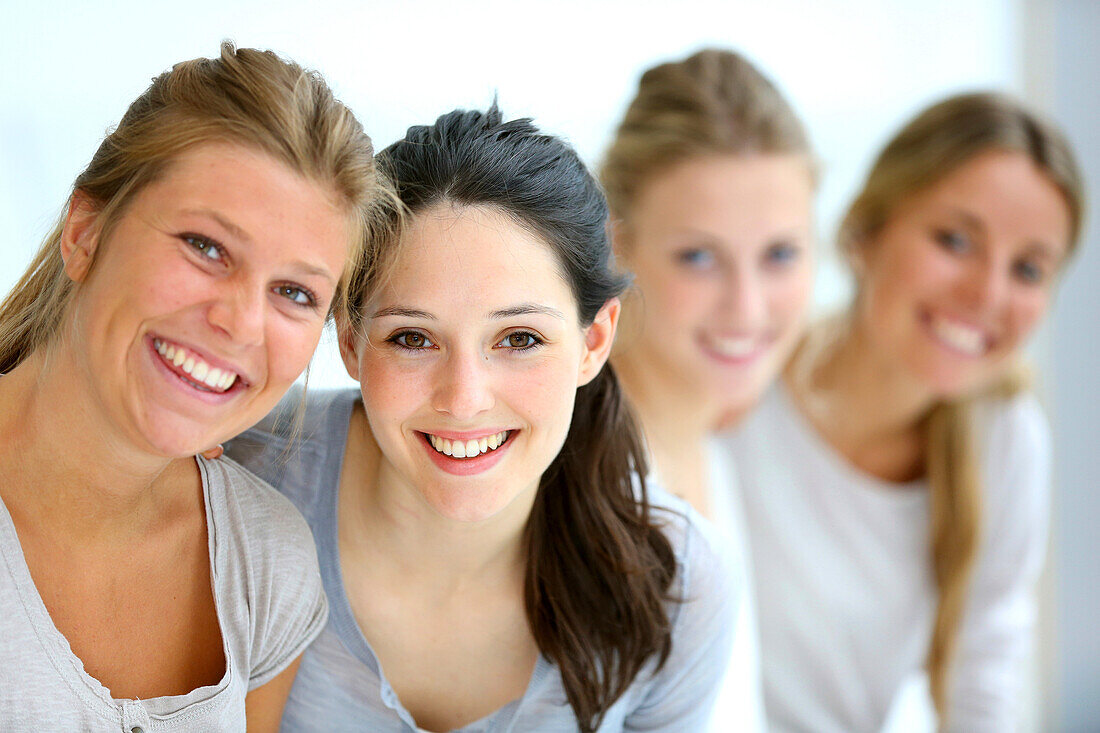 Studenten, Fakultät für Wirtschaft, UPV, EHU, Universität des Baskenlandes, San Sebastian, Donostia, Gipuzkoa, Baskenland, Spanien