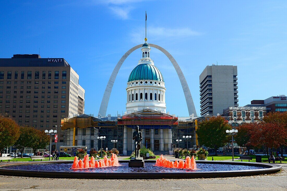 St  Louis Arch from Kiener Plaza Gateway to West Missouri
