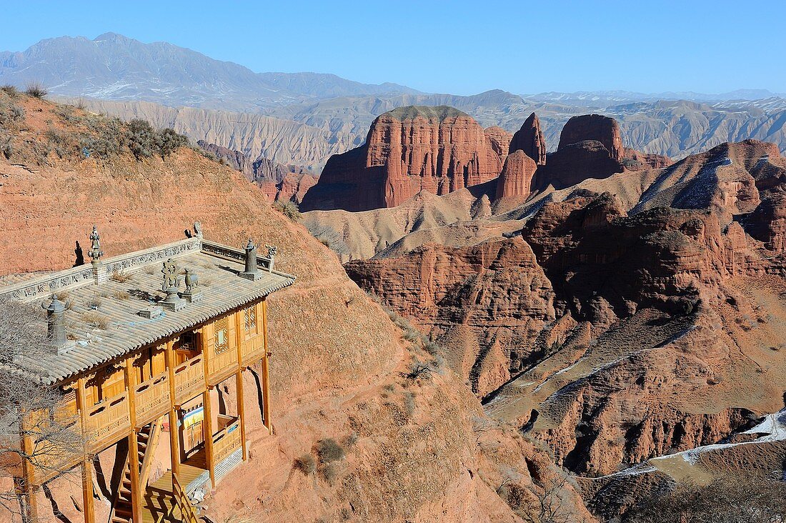 China, Qinghai, Amdo, Jiantsa county, Khamra National Park, Namzong, 3 scholars hermitage