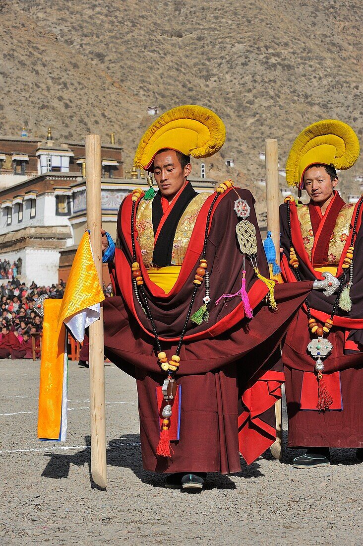 China, Gansu, Amdo, Xiahe, Monastery of Labrang Labuleng Si, Losar New Year festival, Opening ceremony