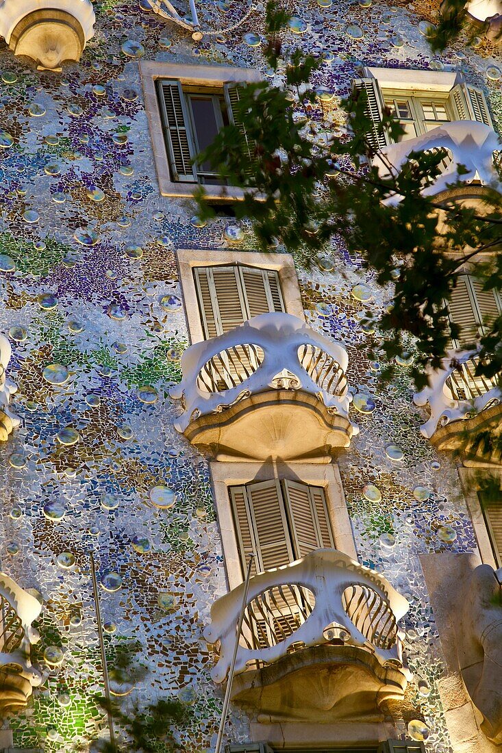 Casa Batlló House, Gaudí, 1904-1906 at the Passeig de Gràcia, Barcelona, Catalonia, Spain