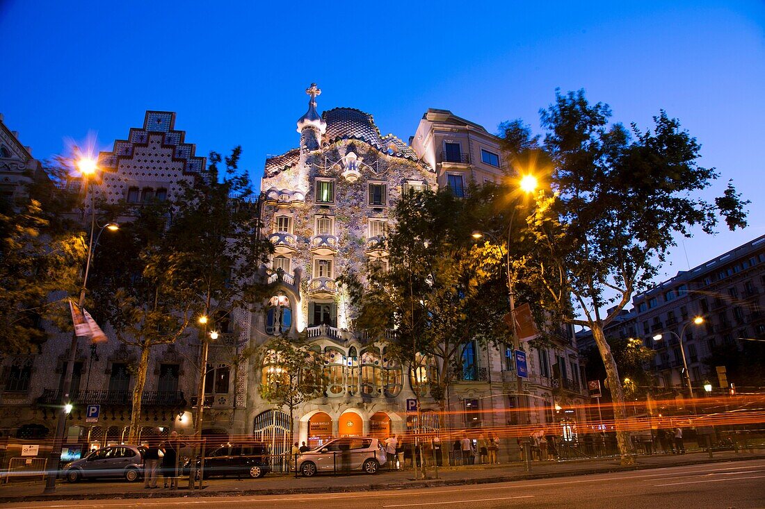 Casa Batlló House, Gaudí, 1904-1906 at the Passeig de Gràcia, Barcelona, Catalonia, Spain