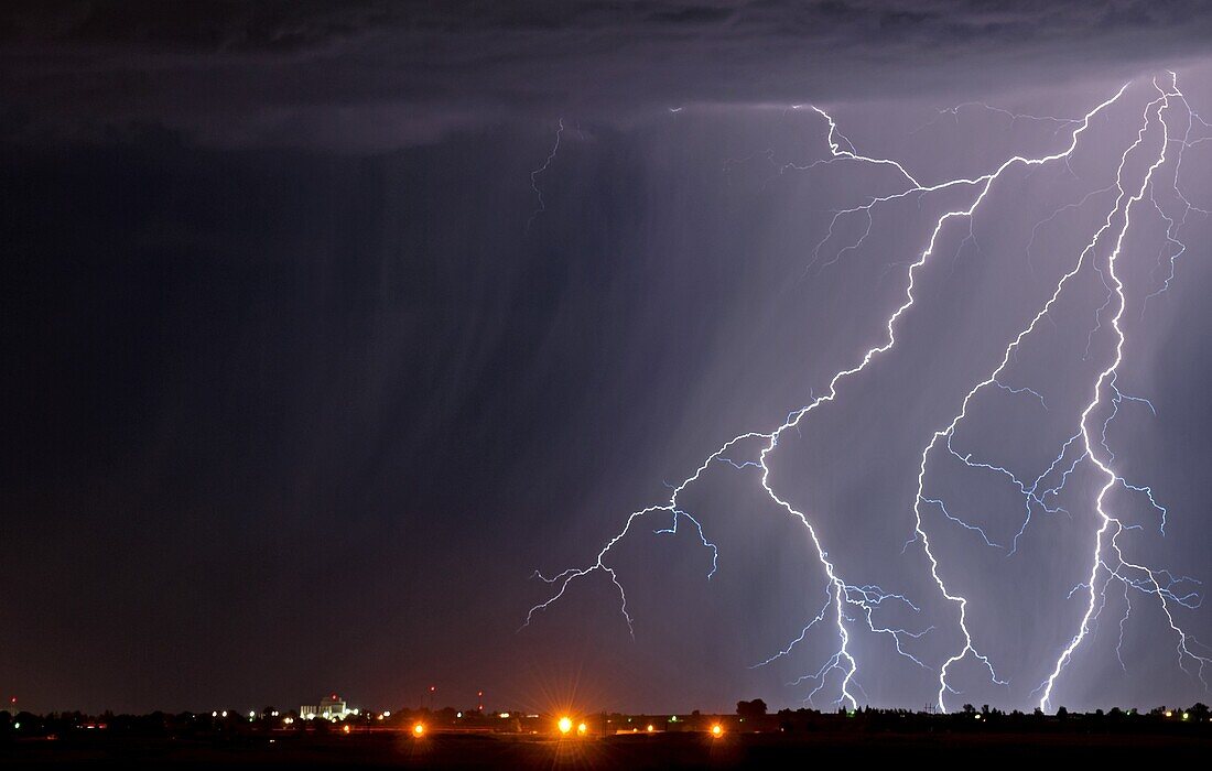 Twin Falls, Summer Lightning Storm over the city of Jerome in southern Idaho